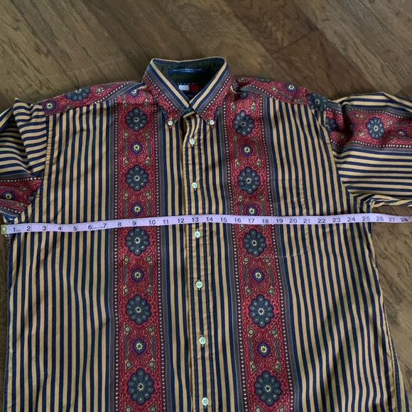 Tommy Hilfiger Bold Print Striped Button Down Shirt - Picture 6 of 12